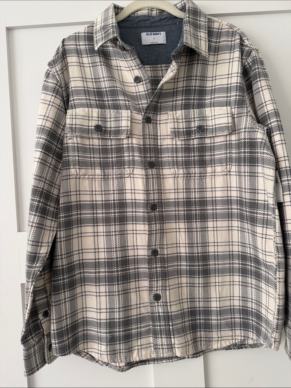 Old Navy Men’s plaid shirt NWT